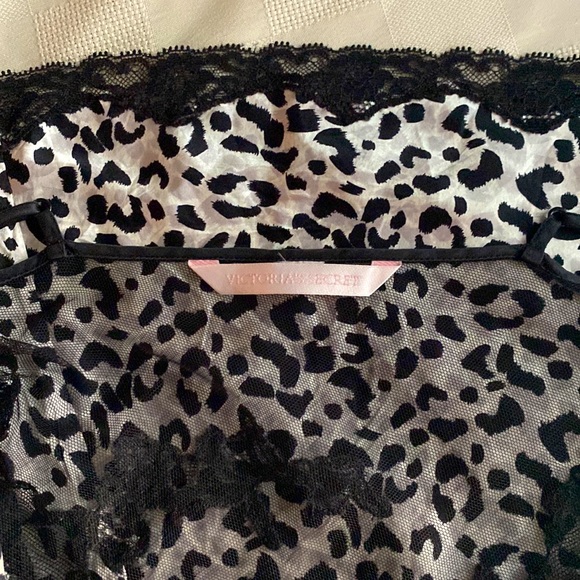 Victoria’s Secret Size M - Picture 4 of 5